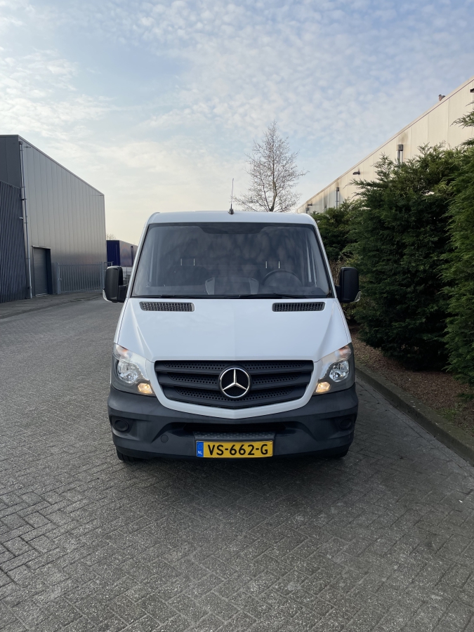 foto-|8 m3| Mercedes VS-662-G Sprinter